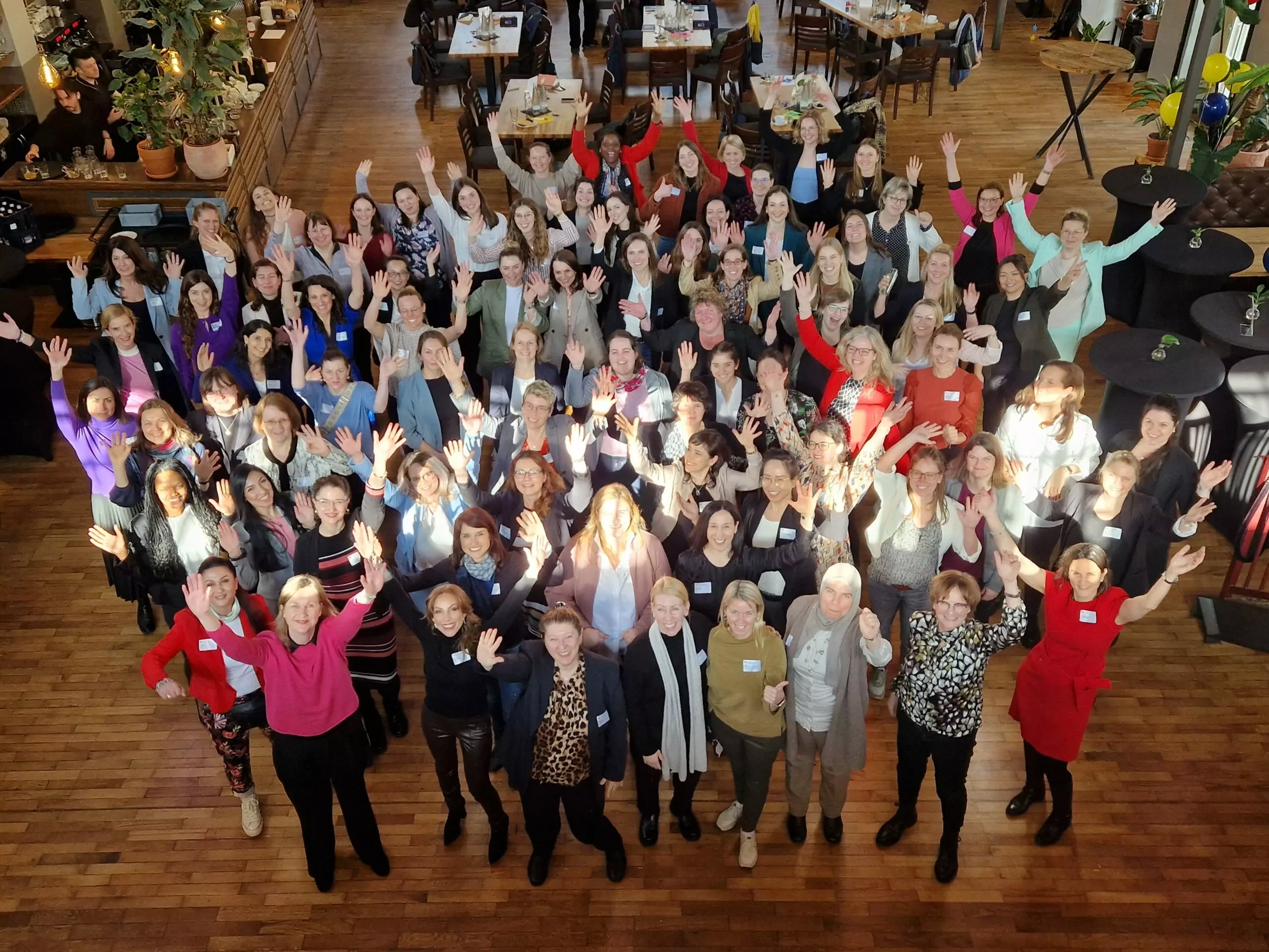 group picture of all participants at SHE.C.O.nnect event